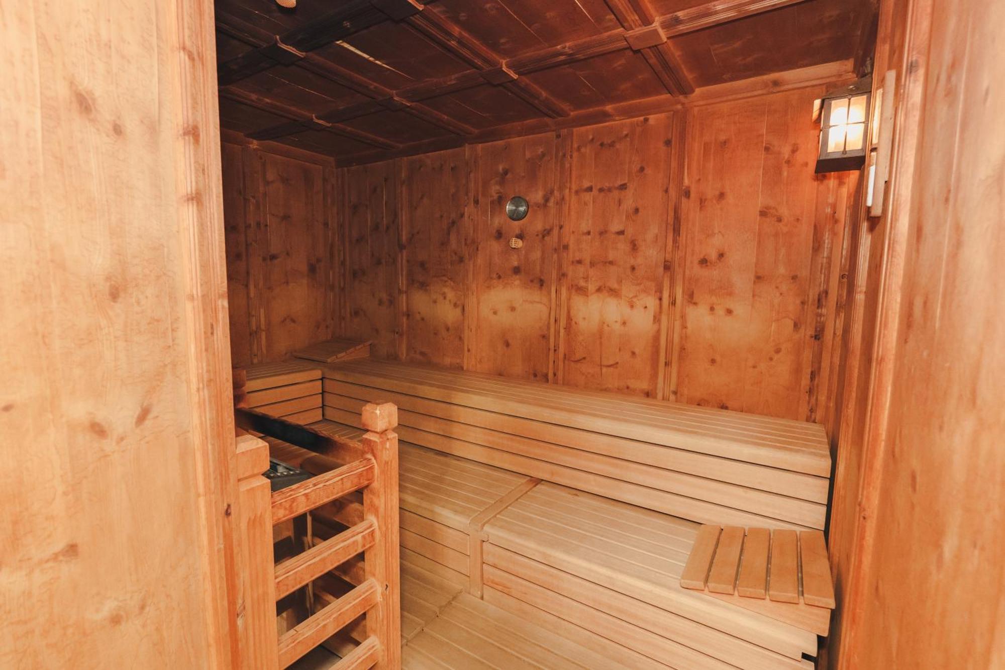 Saldur Small Active Hotel Слудерно Екстериор снимка