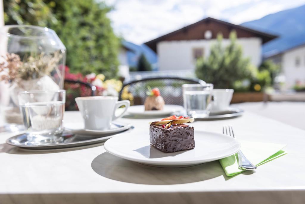 Saldur Small Active Hotel Слудерно Екстериор снимка