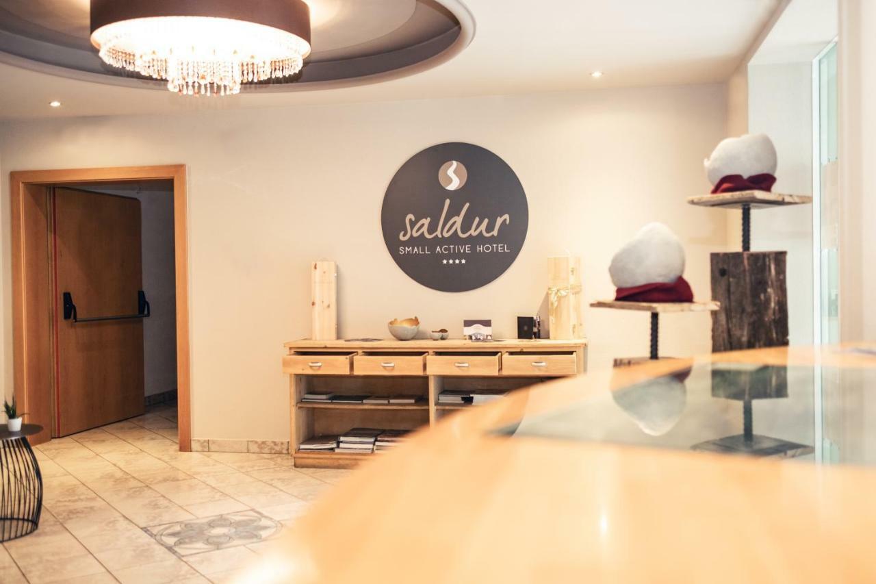 Saldur Small Active Hotel Слудерно Екстериор снимка